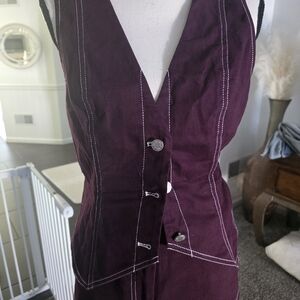 High-Waist Corduroy Shorts - Deep Plum